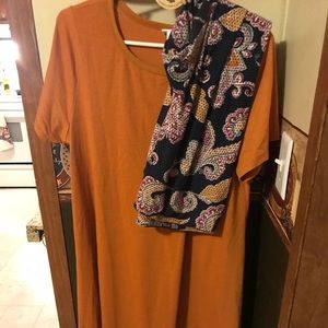 Xl Carly and TC leggings